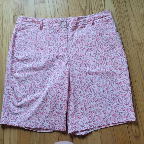 Talbots Pants - Talbots Womens Pink & White Floral Print Shorts Size 16